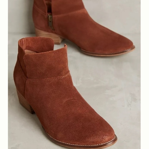 Anthropologie Seychelles Snare Rust Suede Ankle Booties - Picture 1 of 8